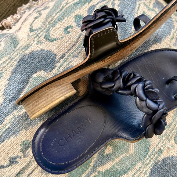 CHANEL sandals size 41/10 dark blue - Picture 4 of 6